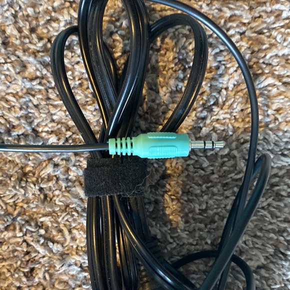 Amazon Computer Speakers - Picture 4 of 5